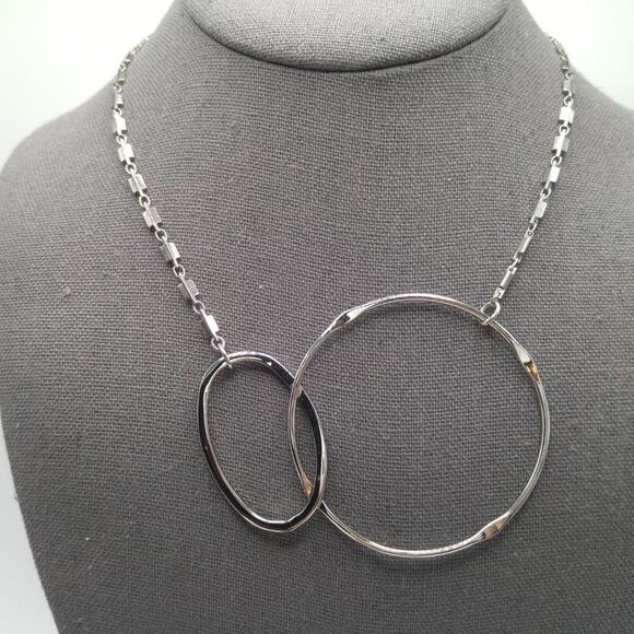 Chico's Silver Tone Double Hoop Necklace, Designer Chain, Stationary Hoops, 21" - Picture 2 of 7